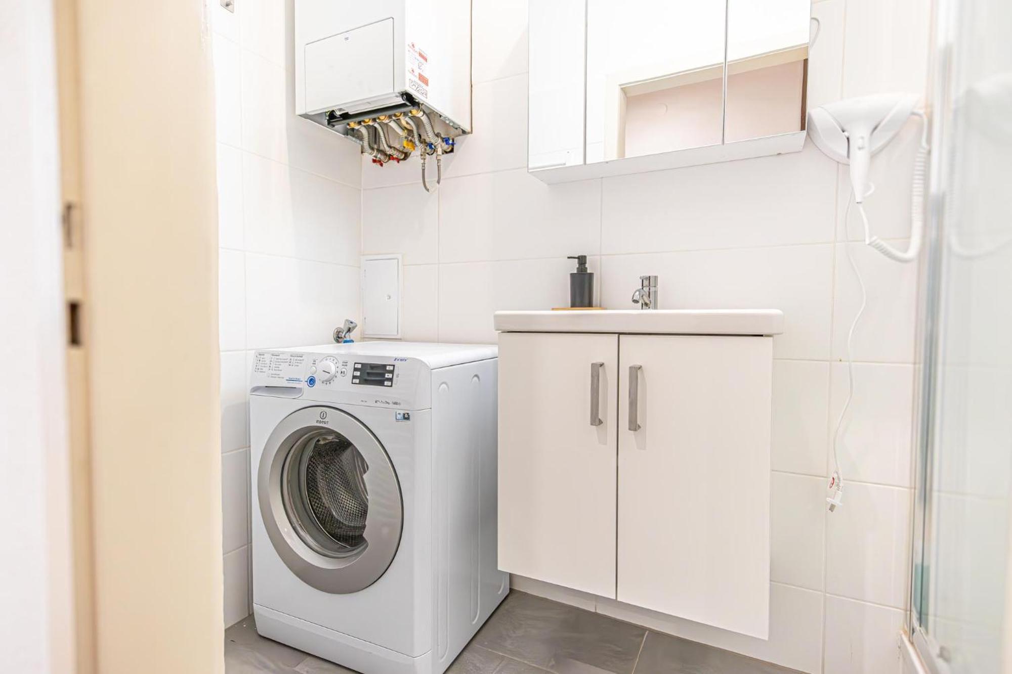 Desirable 2Br - Bookable For Longstays In Lockdown B 维也纳 外观 照片